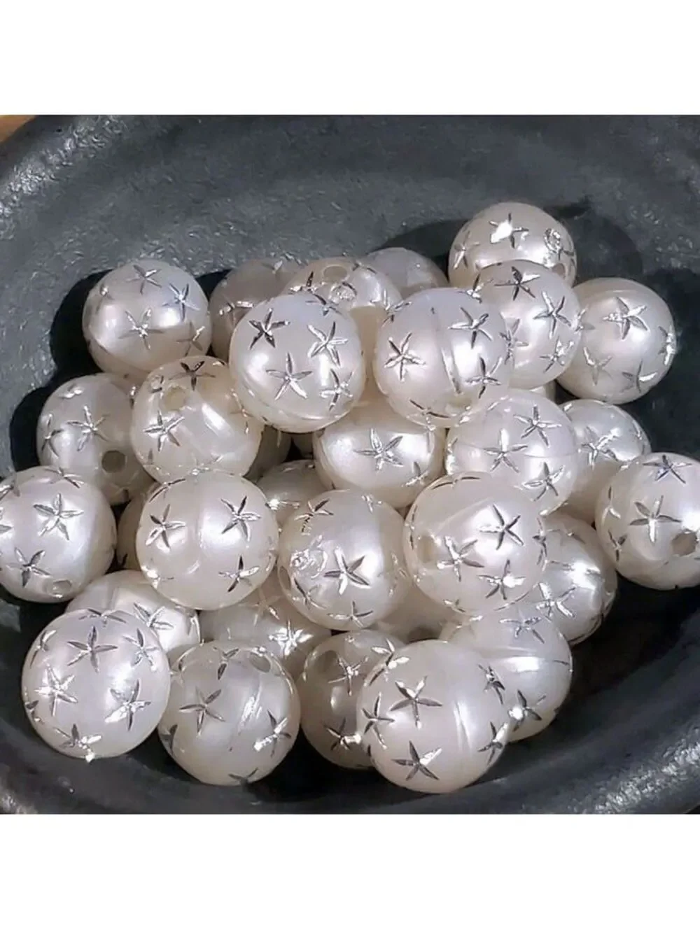 10 Vintage Retro Gray Silver Stars 12mm Round Acrylic Shabby Chic Beads